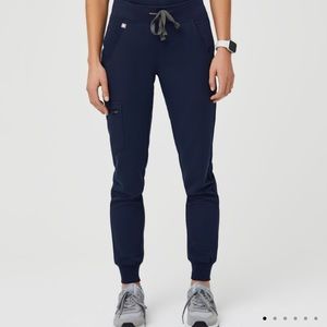 Figs Women’s Navy Zamora Jogger Style Scrub Pants Size Medium